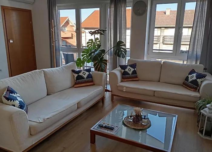 Apartman Zagreb , With Balcony And Free Parking