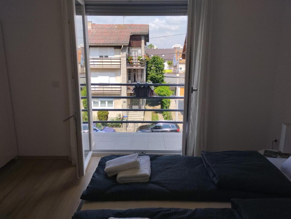 , With Balcony And Free Parking Apartment Zagreb