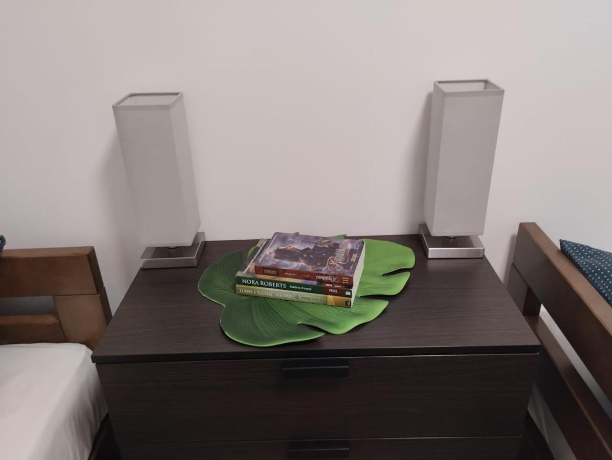 , With Balcony And Free Parking Apartment *